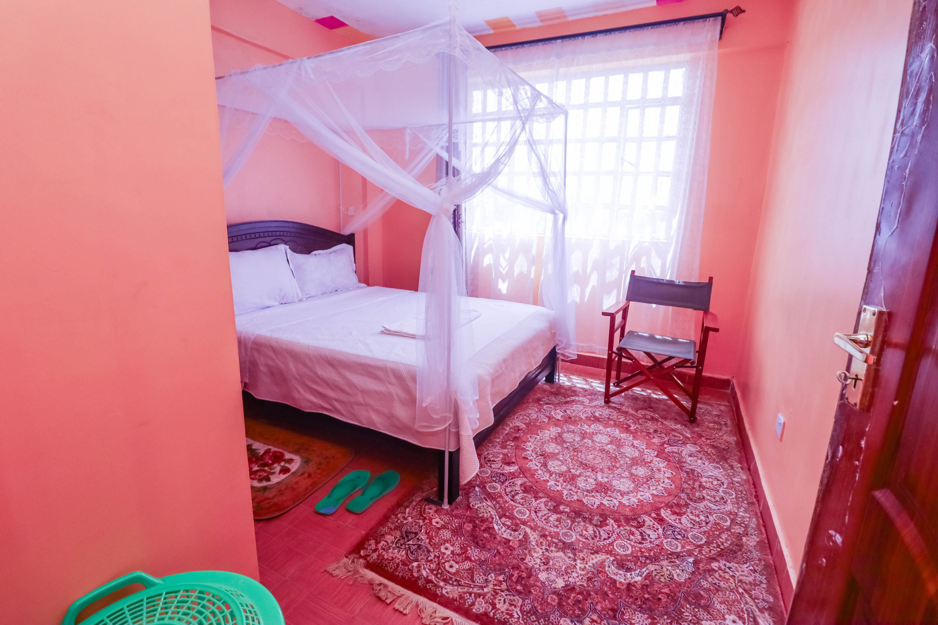 Floor 1 · Bedroom