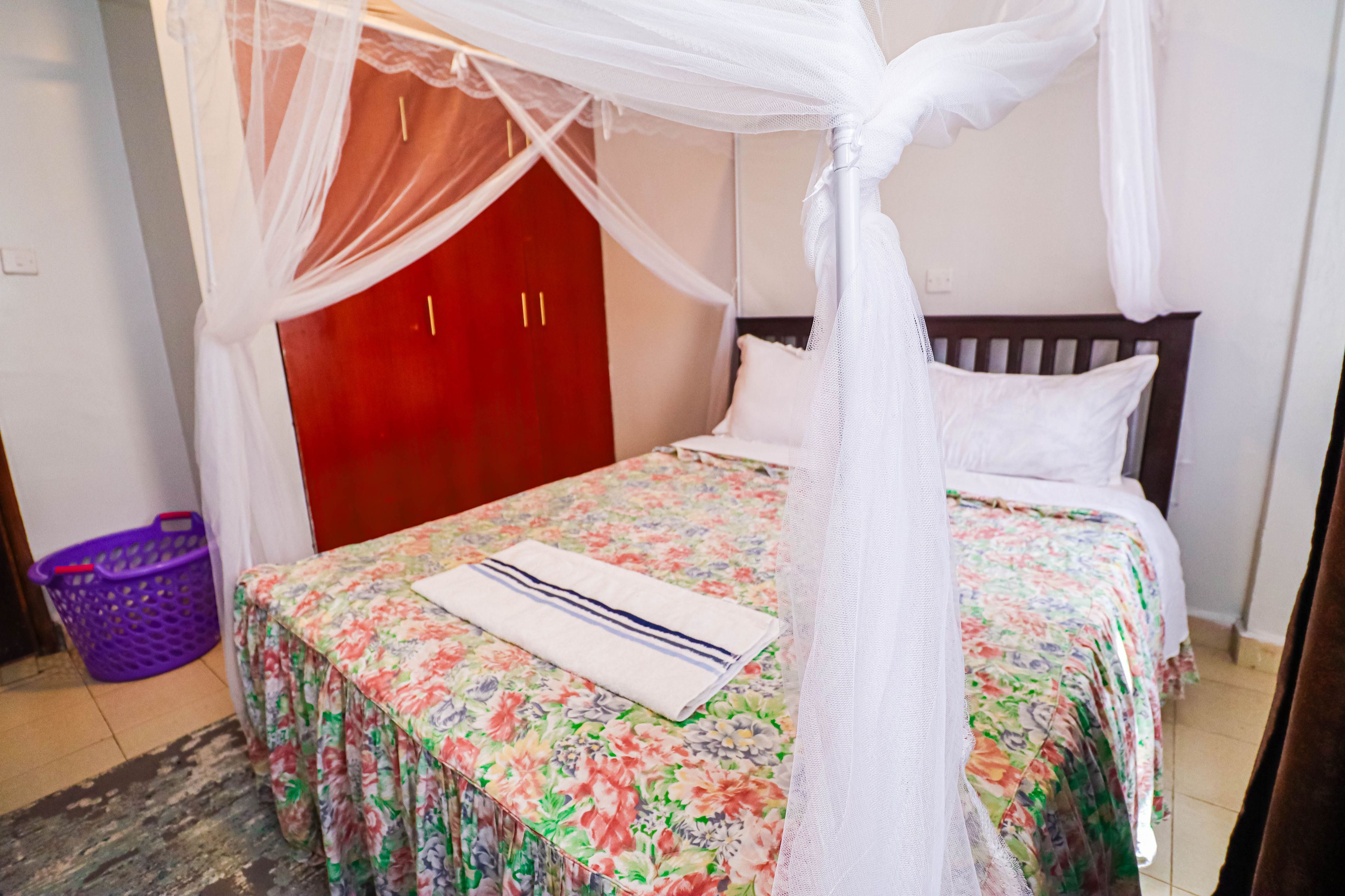 Floor 2 bedroom